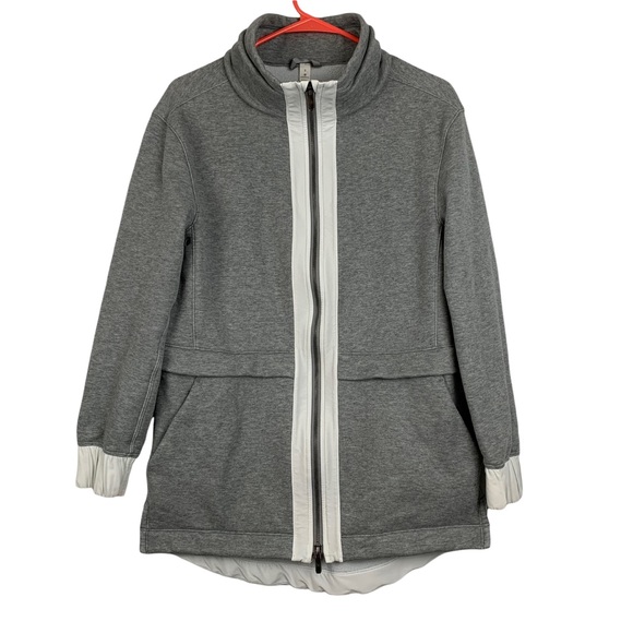 Lululemon Light as Warmth Jacket in Heathered Medium Grey / White - Picture 2 of 16